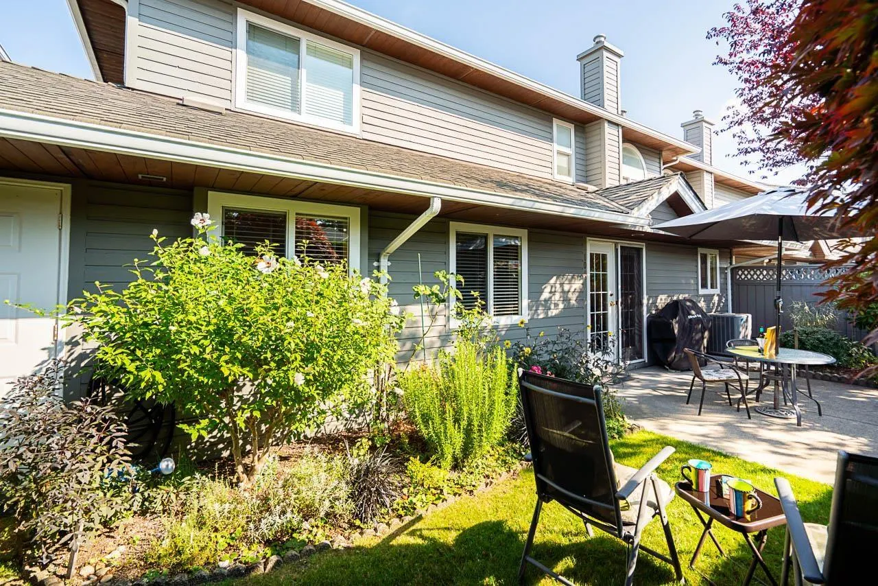 104 6109 BOUNDARY DRIVE WEST DRIVE