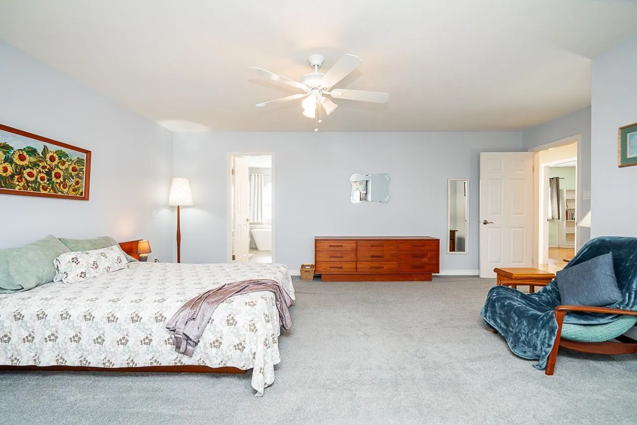104 6109 BOUNDARY DRIVE WEST DRIVE