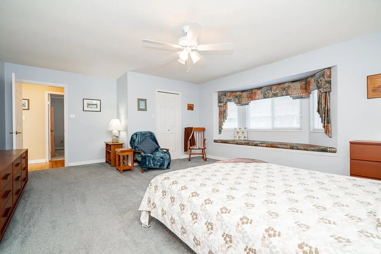 104 6109 BOUNDARY DRIVE WEST DRIVE