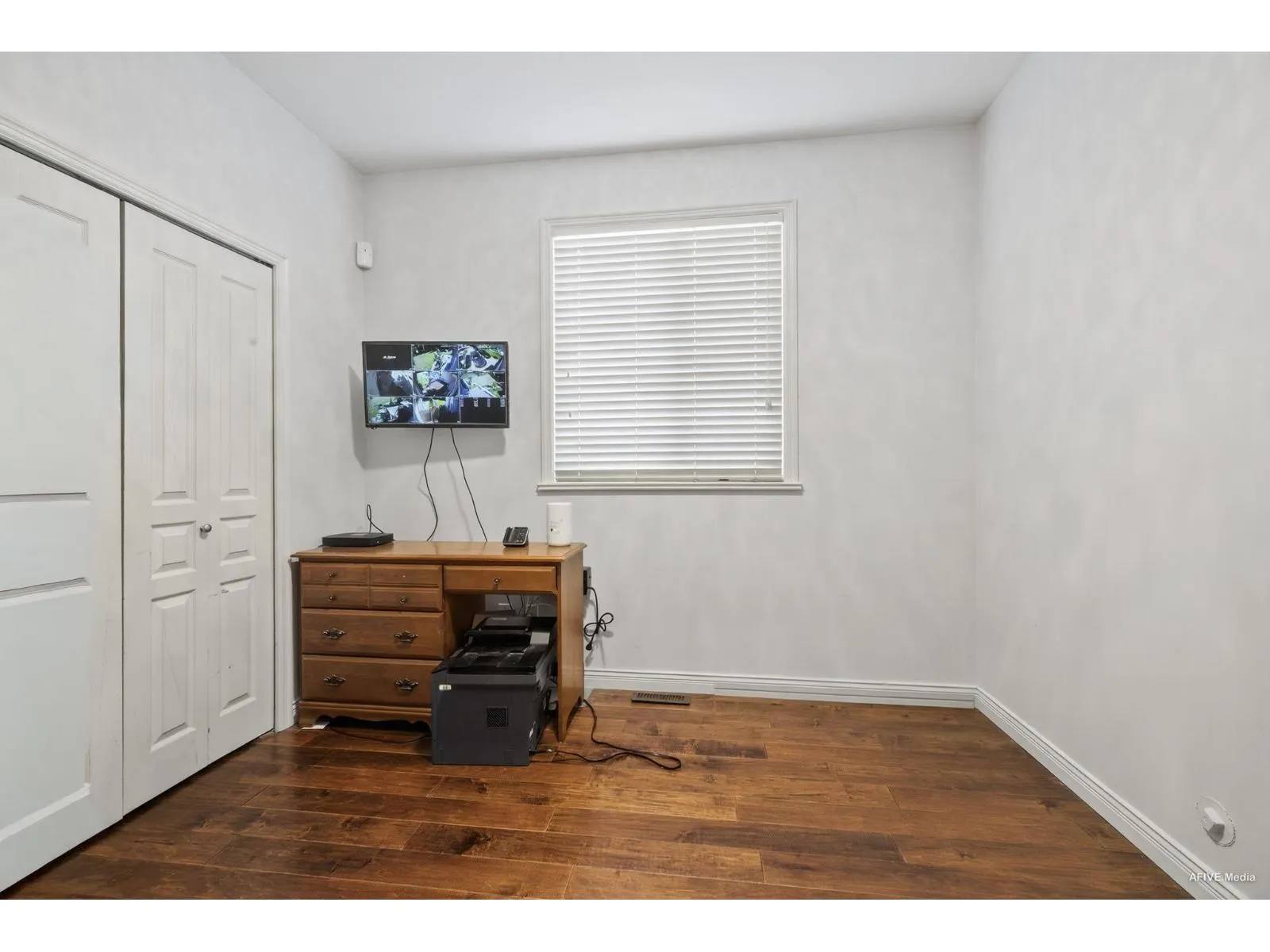 2898 BUFFER CRESCENT