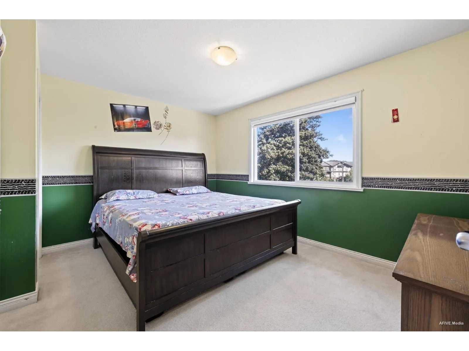 2898 BUFFER CRESCENT