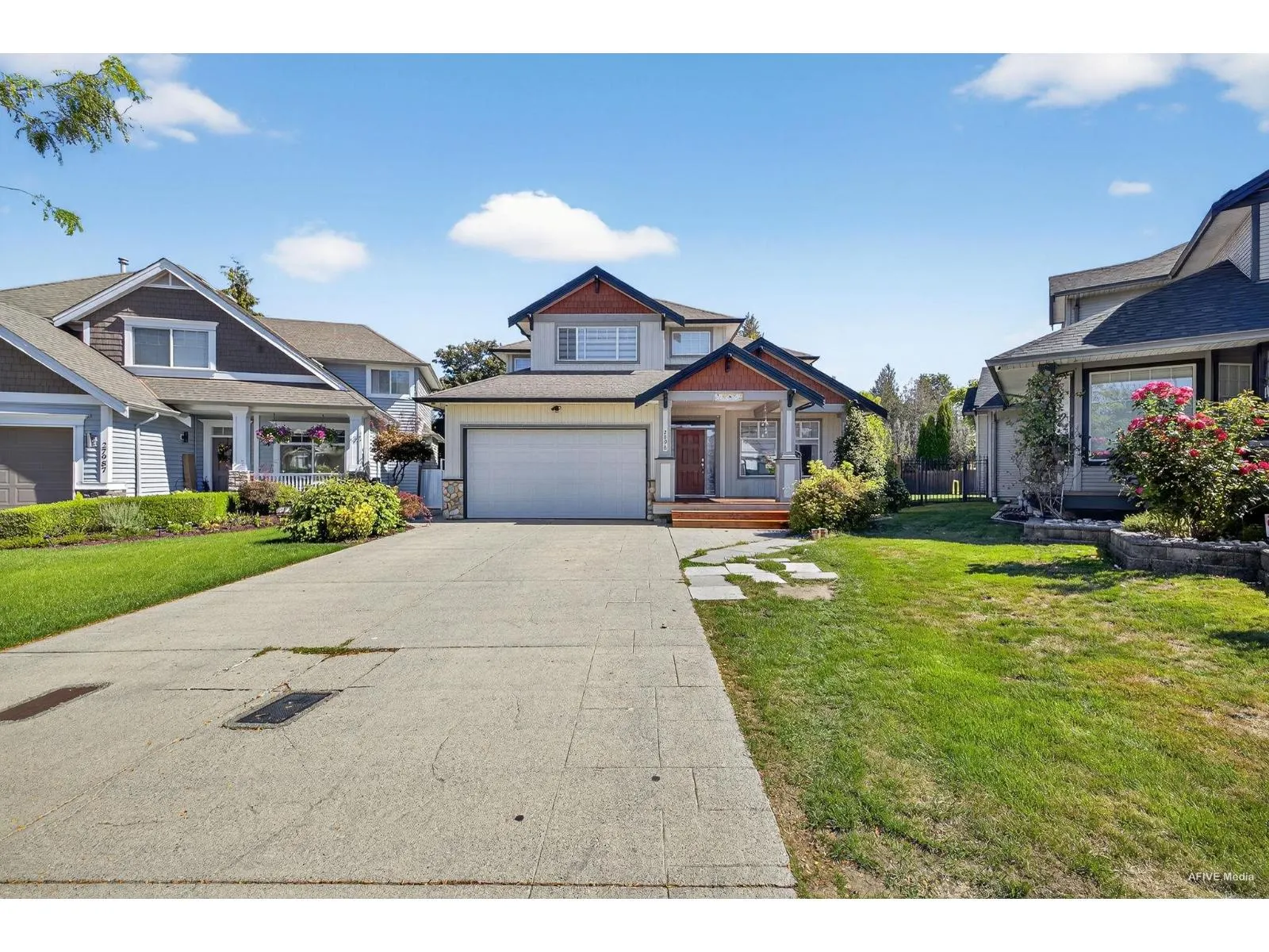 2898 BUFFER CRESCENT