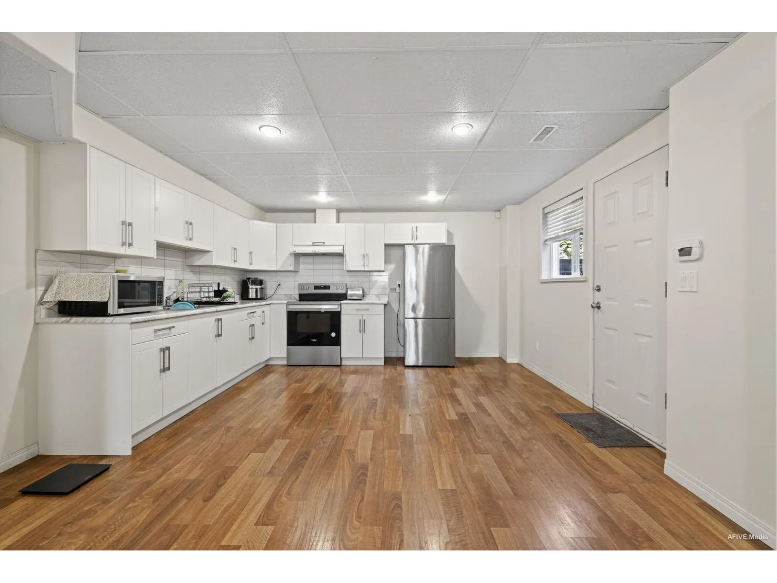 2898 BUFFER CRESCENT