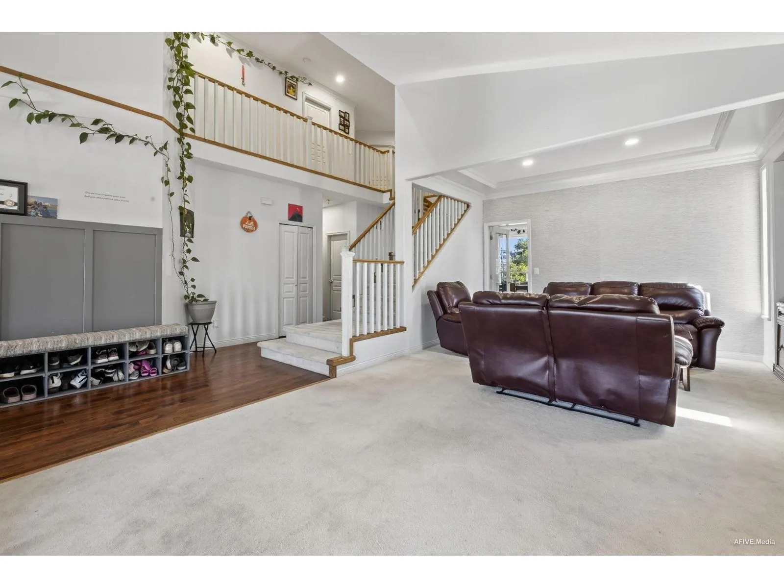 2898 BUFFER CRESCENT