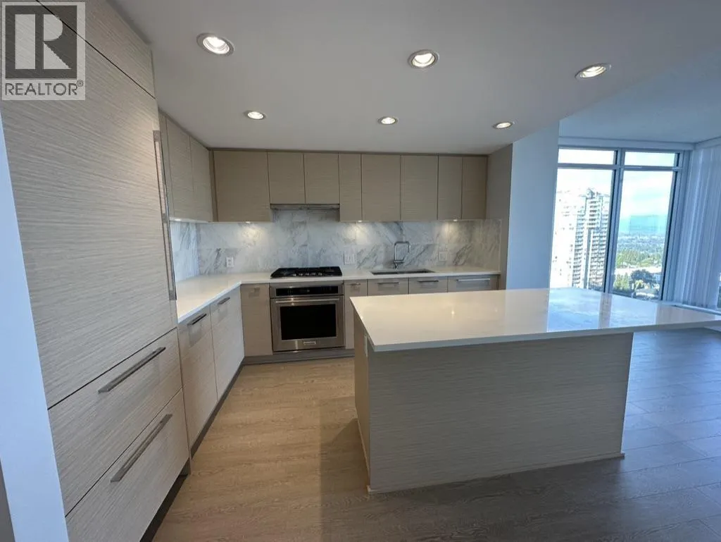 180X 6700 DUNBLANE AVENUE