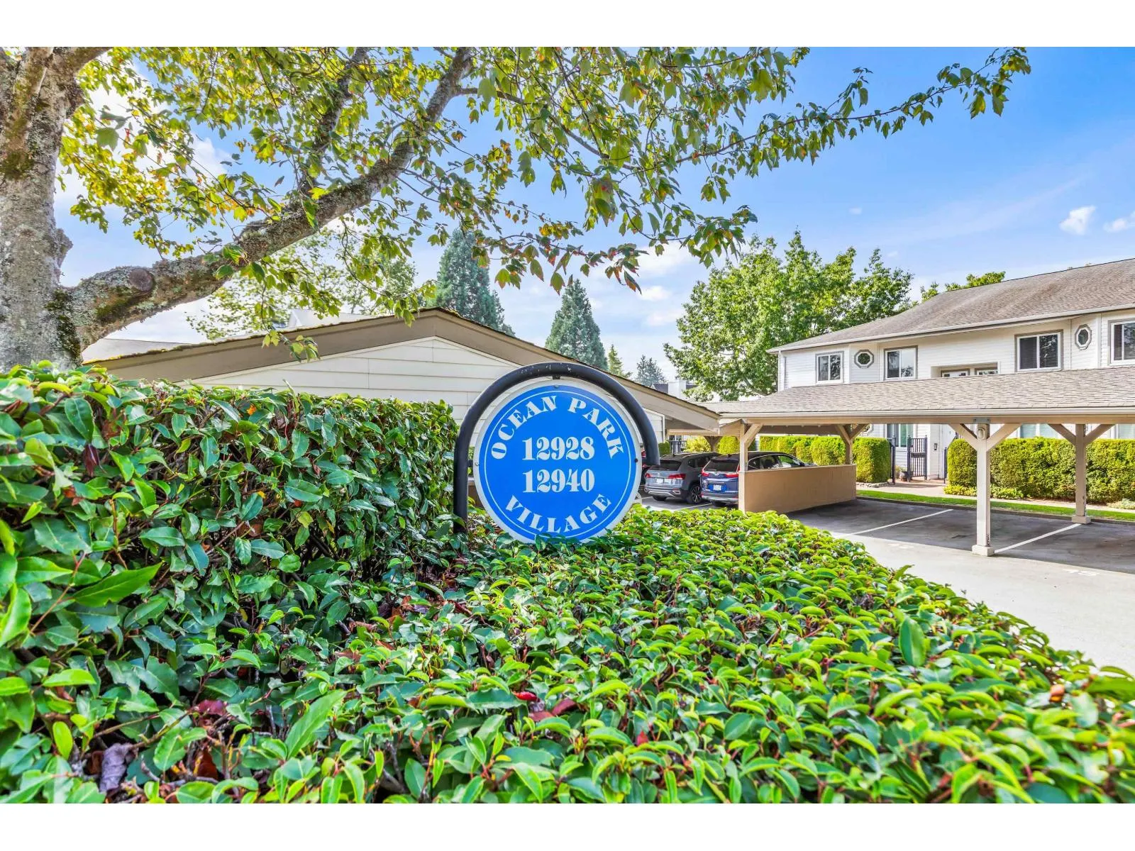 12 12928 17 AVENUE