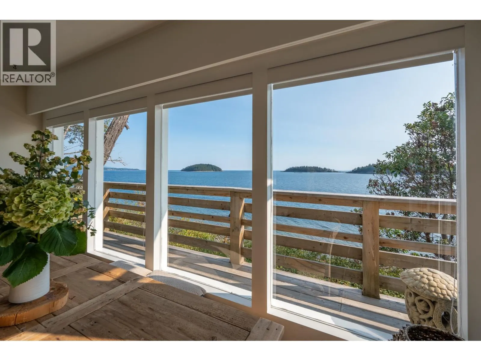 6669 SUNSHINE COAST HIGHWAY