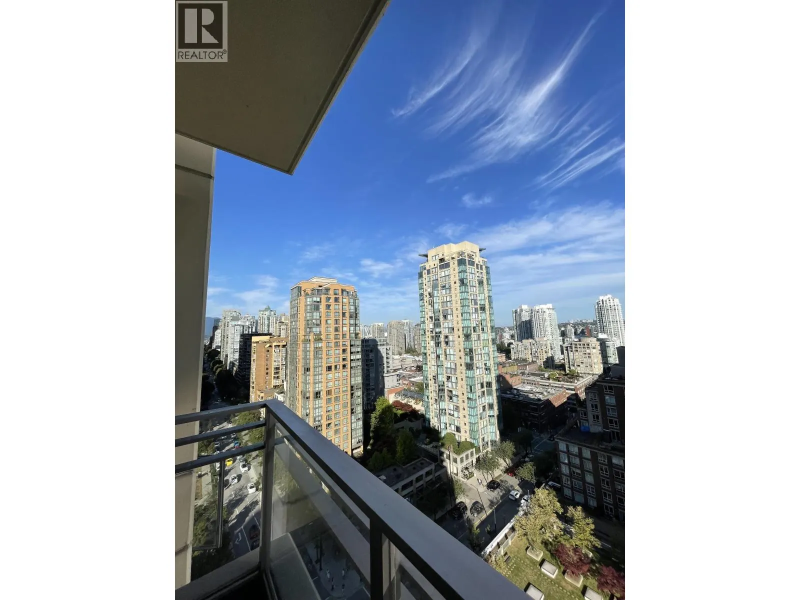 1905 1225 RICHARDS STREET