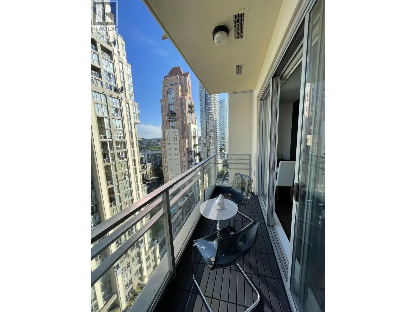 1905 1225 RICHARDS STREET