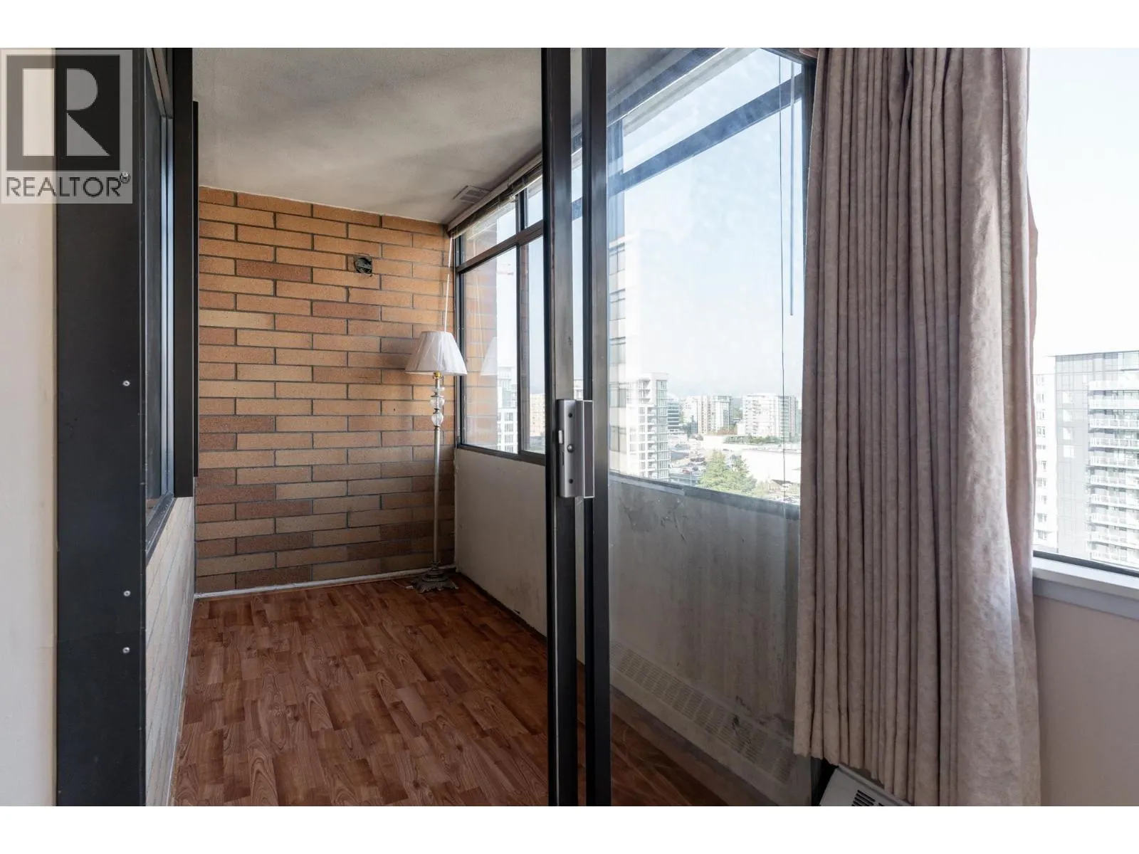 1401 6611 MINORU BOULEVARD
