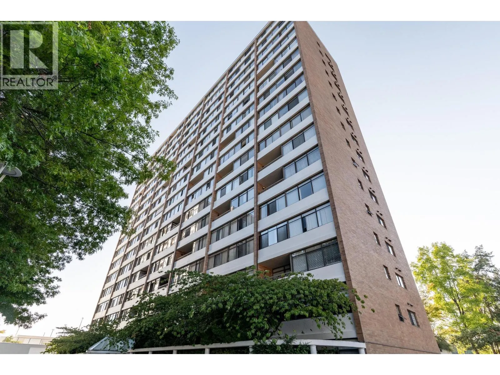 1401 6611 MINORU BOULEVARD