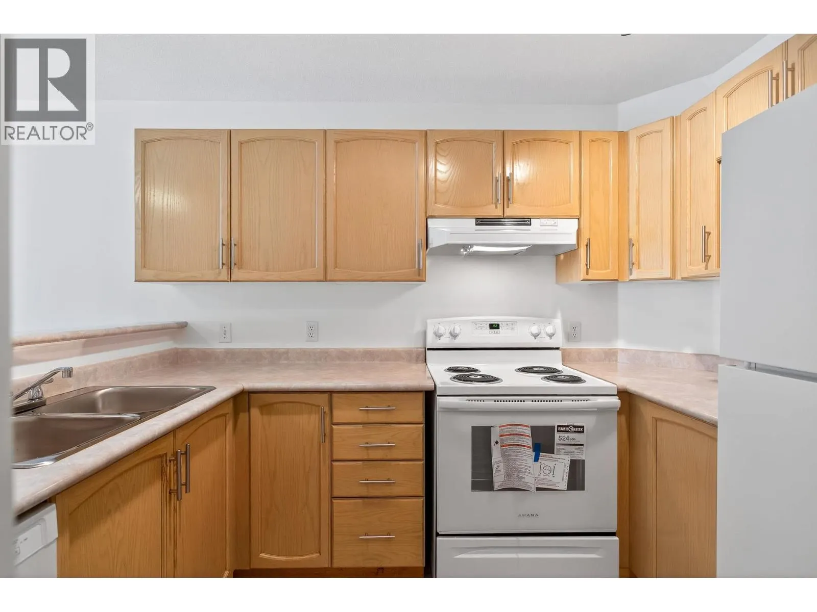 105 2435 WELCHER AVENUE