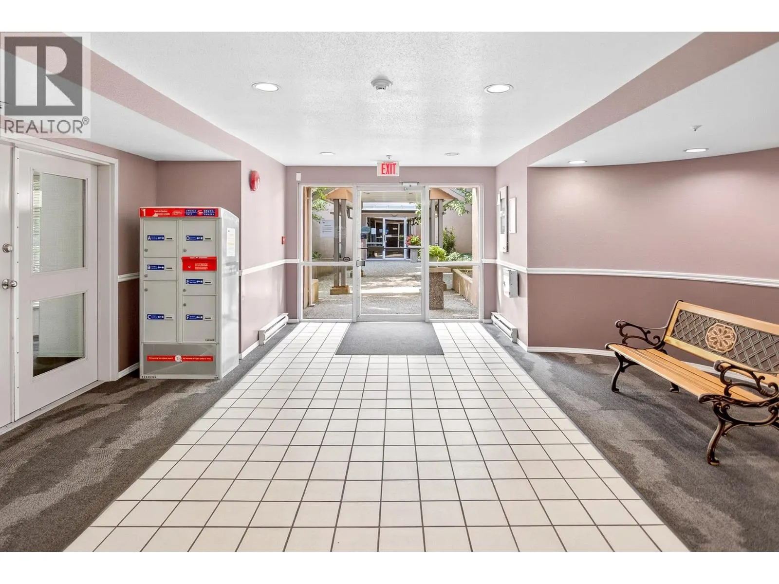 105 2435 WELCHER AVENUE