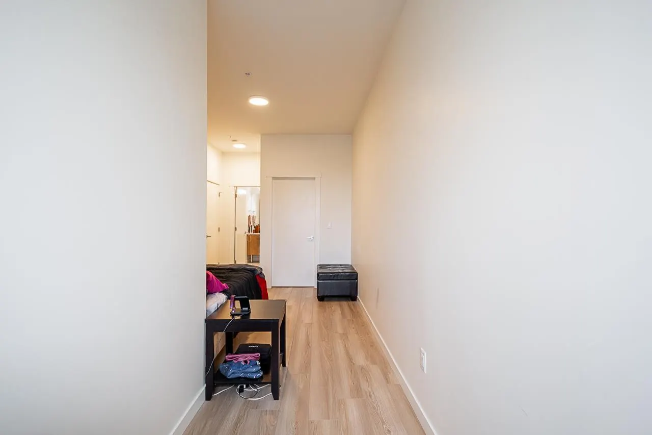 404 5420 208 STREET
