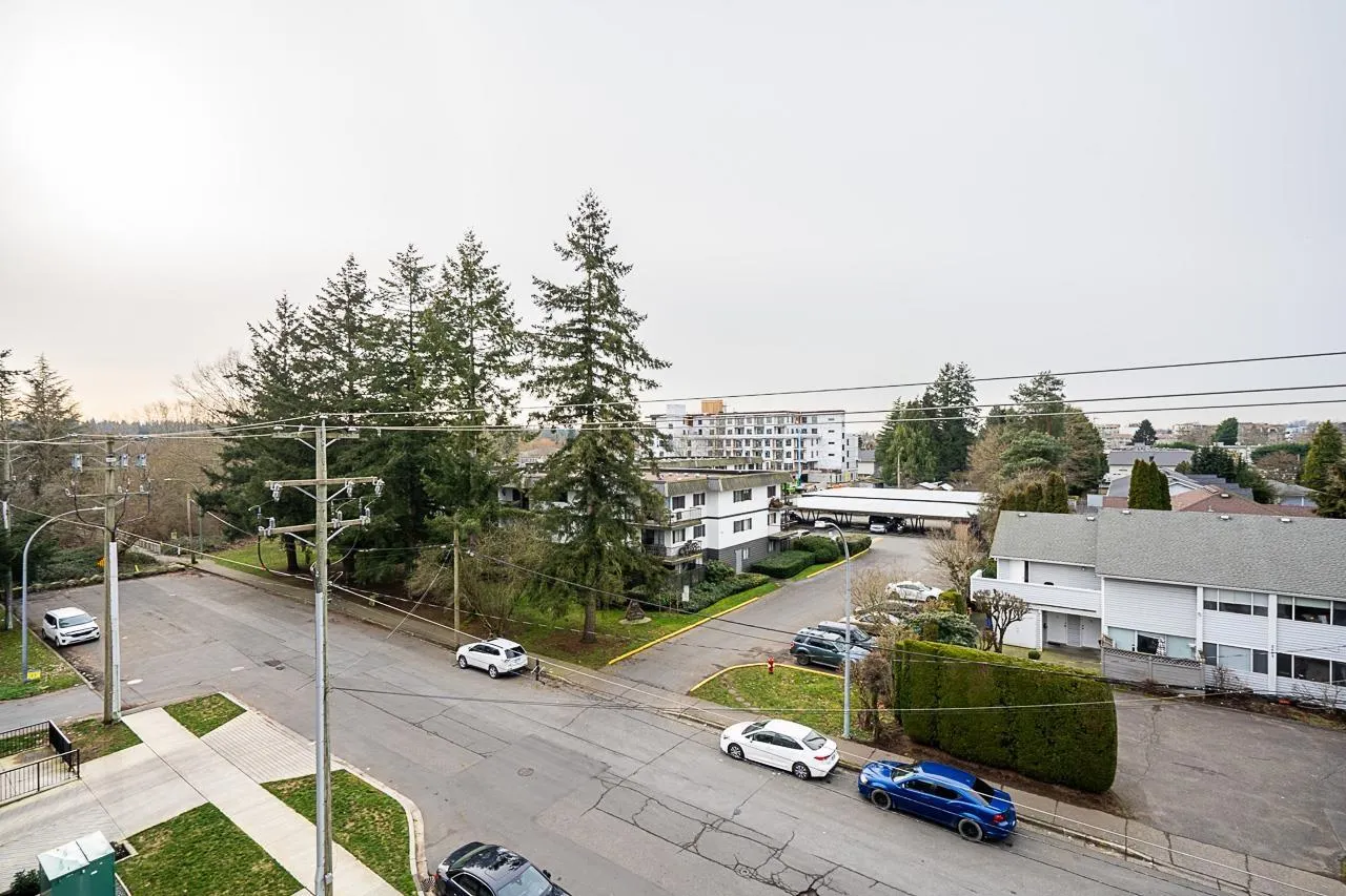 404 5420 208 STREET