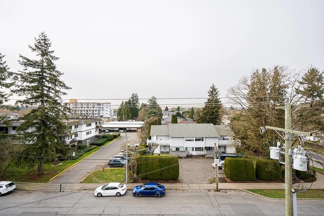 404 5420 208 STREET