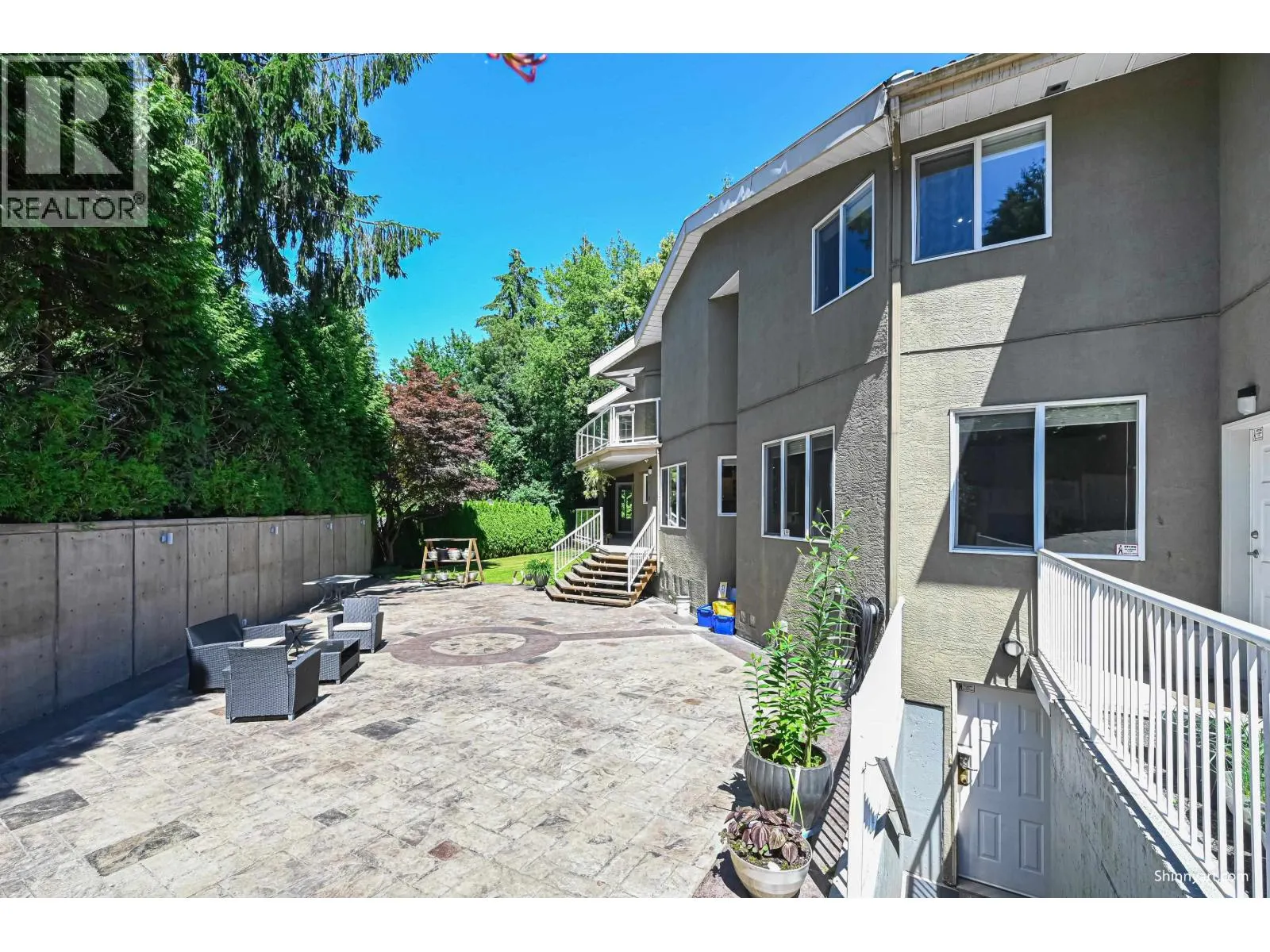 6339 CANADA WAY