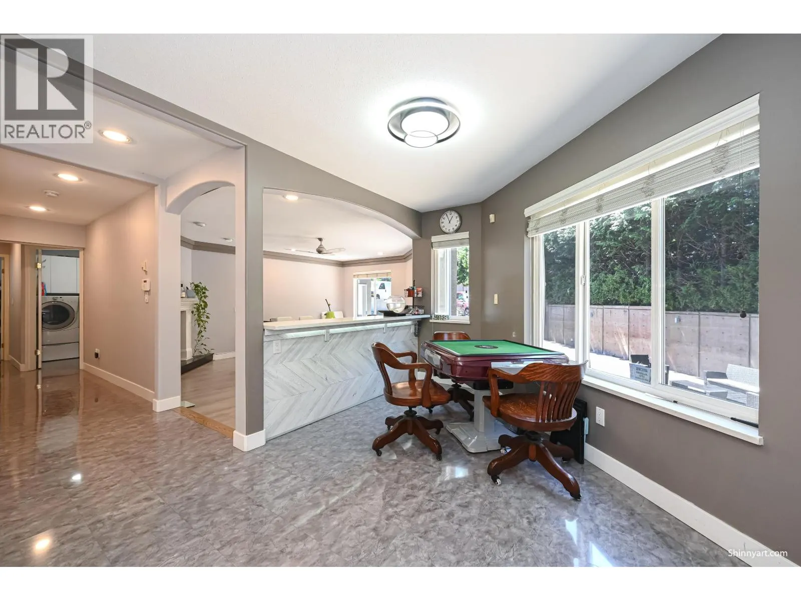 6339 CANADA WAY
