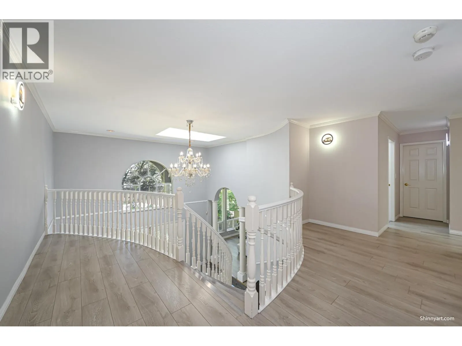 6339 CANADA WAY