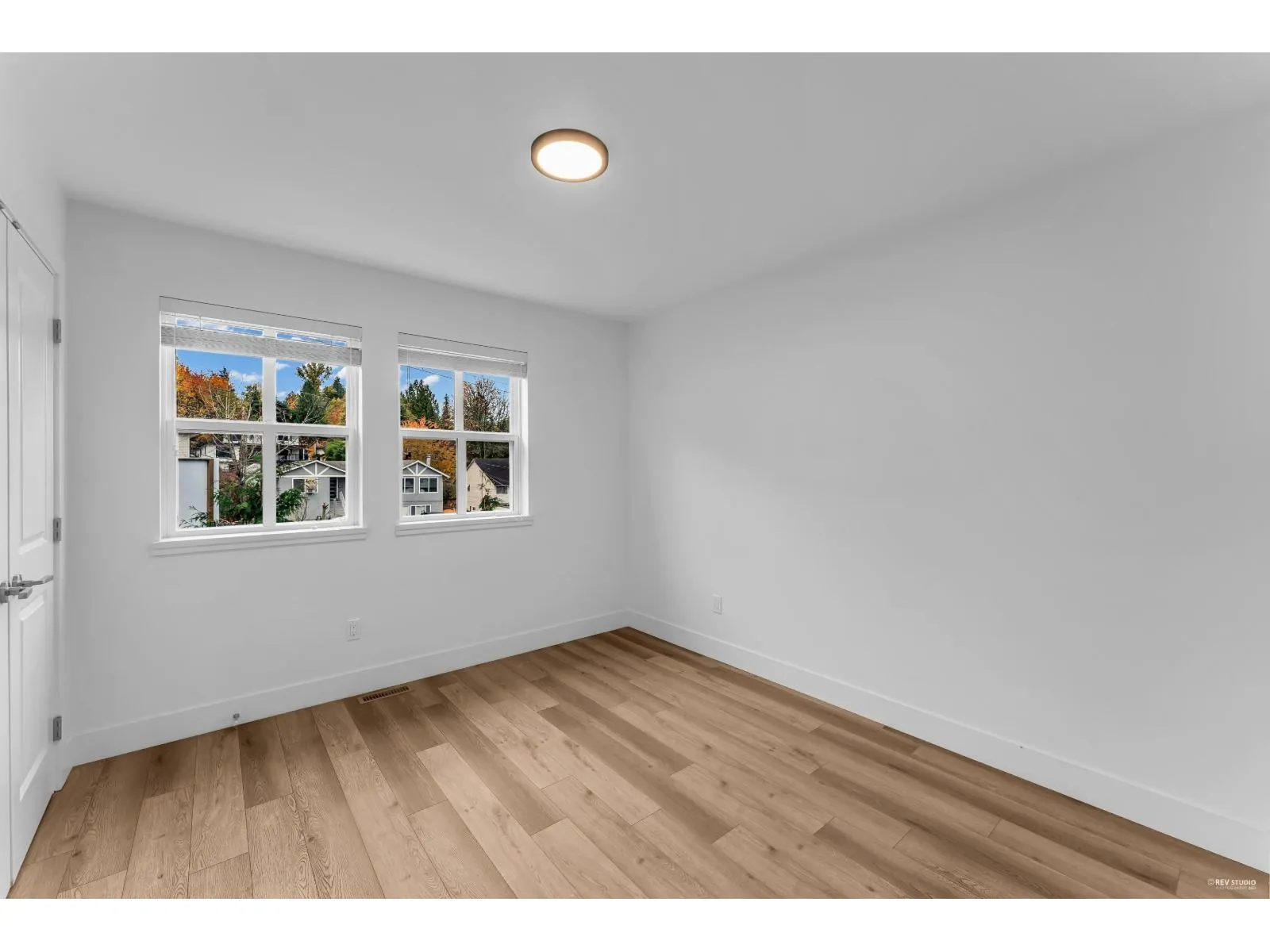 21 10488 124 STREET