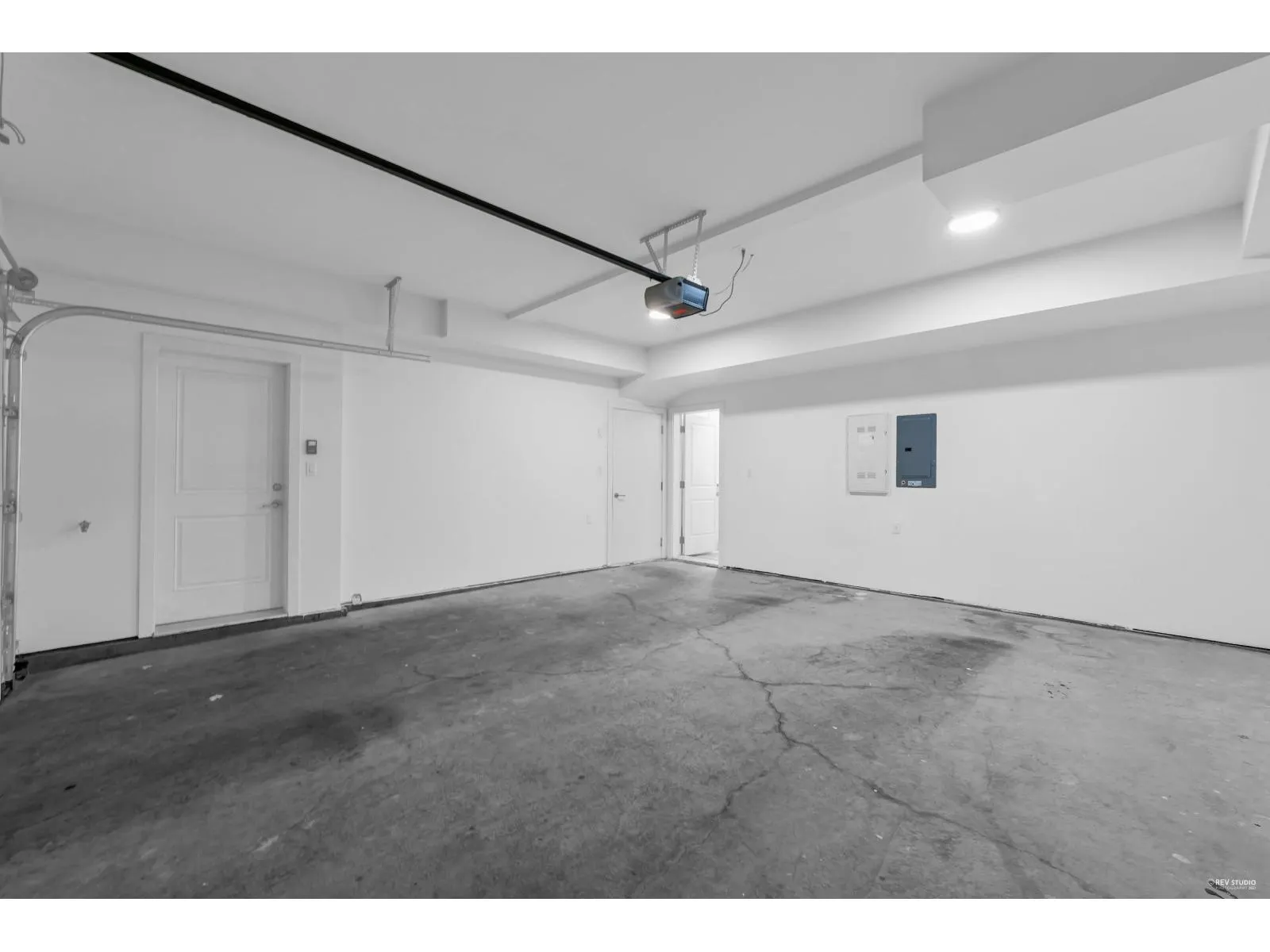 21 10488 124 STREET