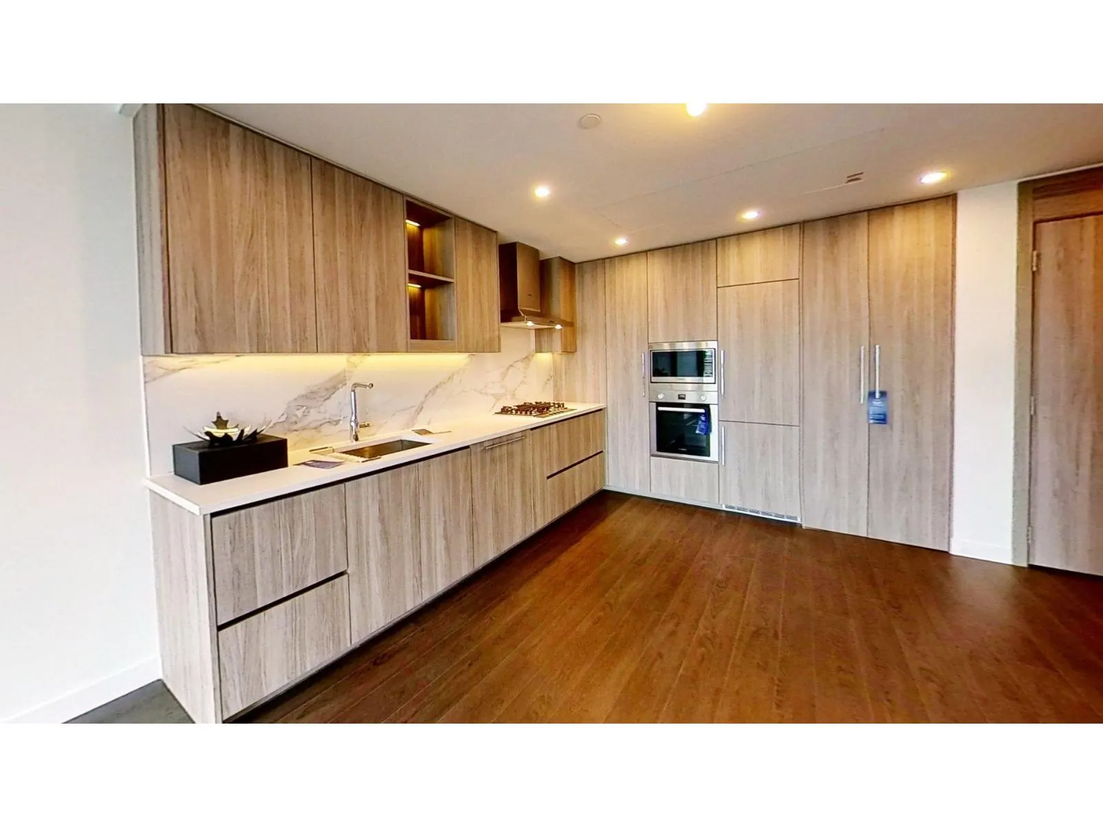 3508 13778 100 AVENUE