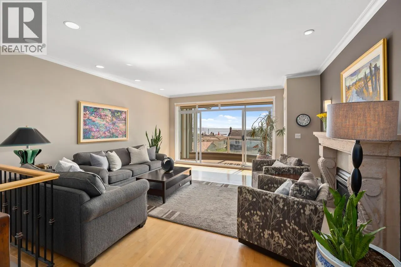 2362 MARINE DRIVE