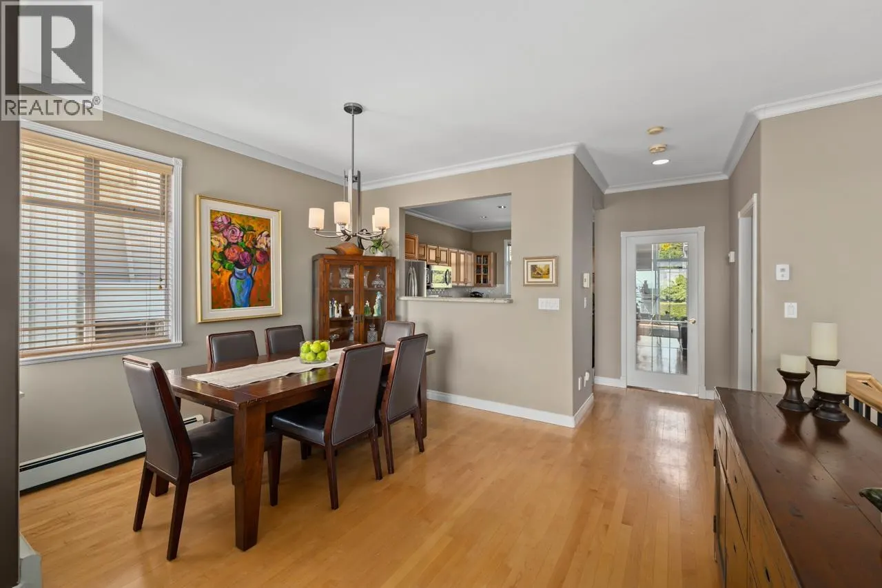 2362 MARINE DRIVE