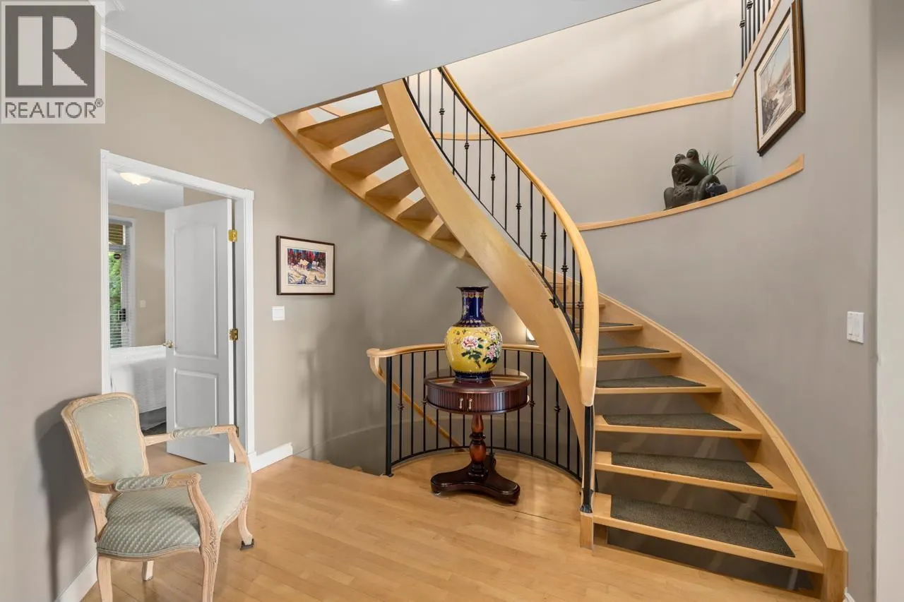 2362 MARINE DRIVE
