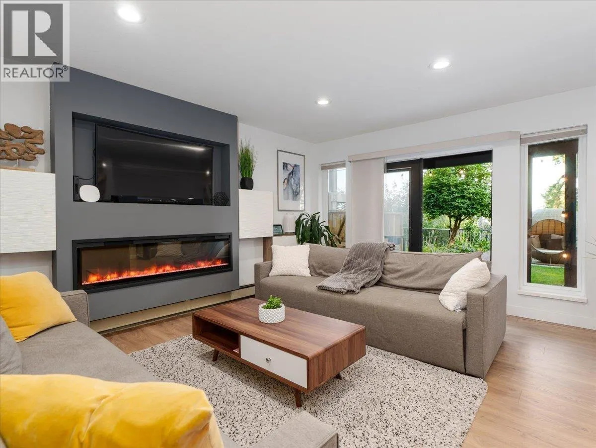 1039 W KEITH ROAD