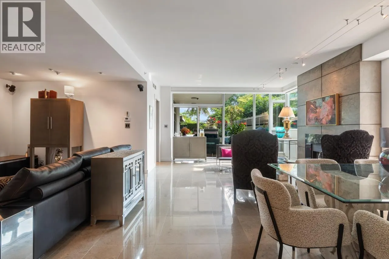 102 1717 BAYSHORE DRIVE
