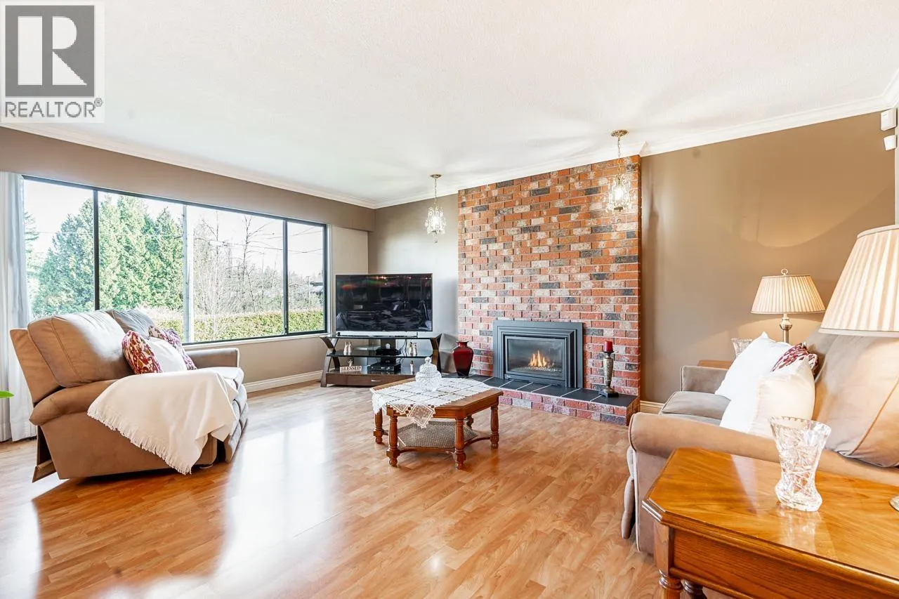 941 TUXEDO DRIVE