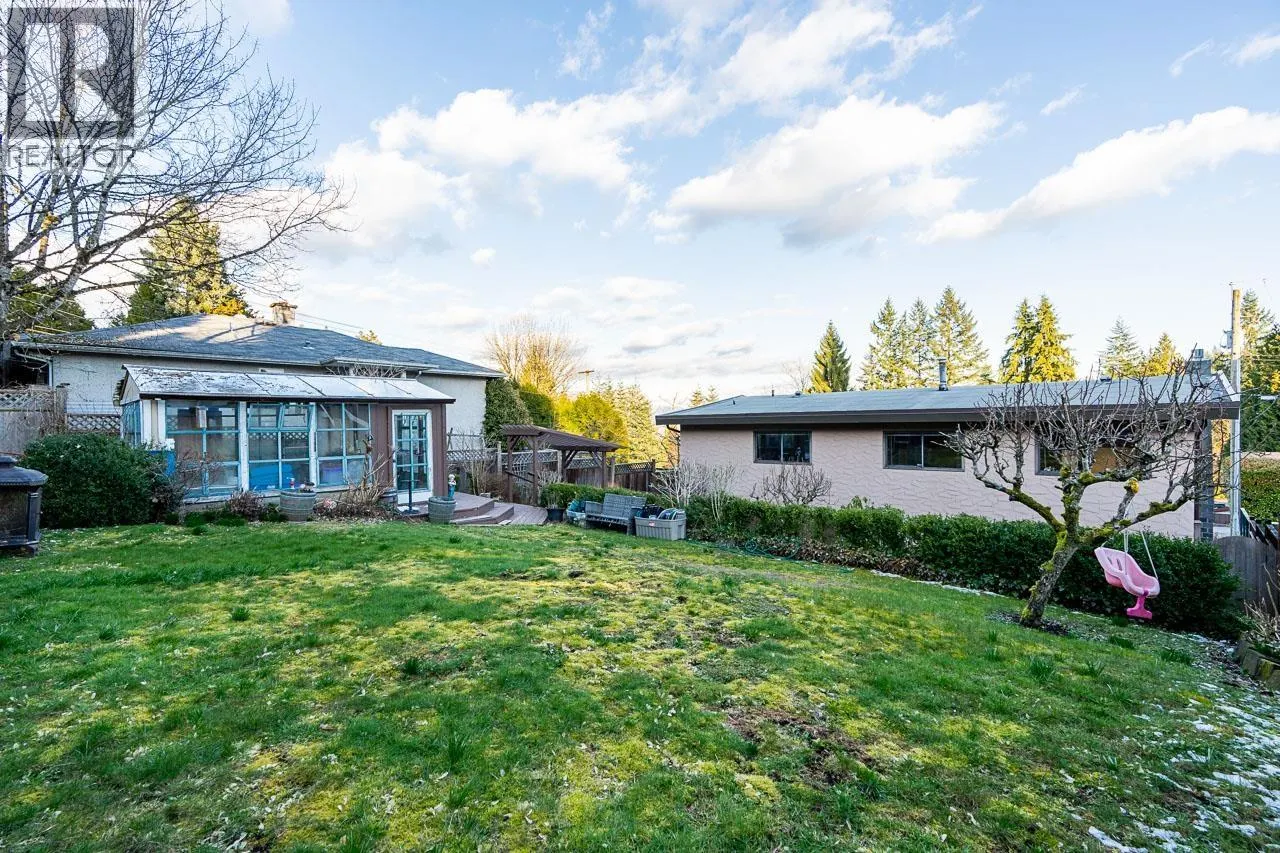 941 TUXEDO DRIVE