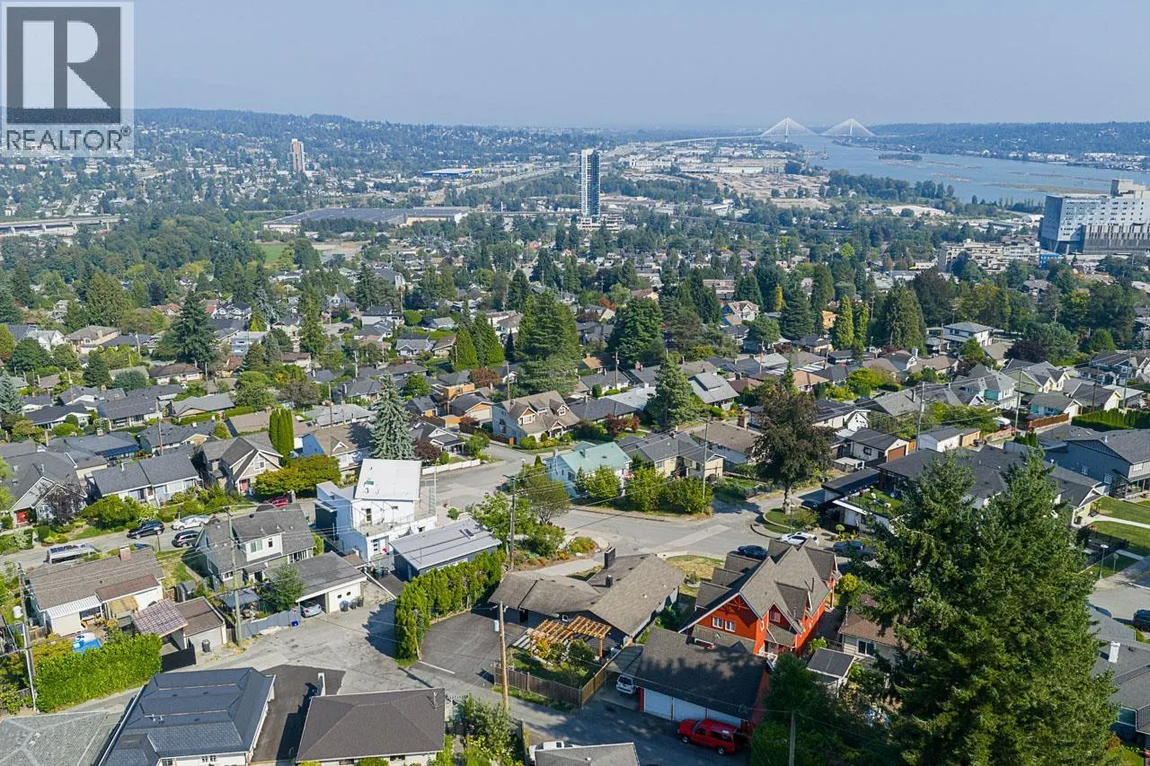 343 CHURCHILL AVENUE