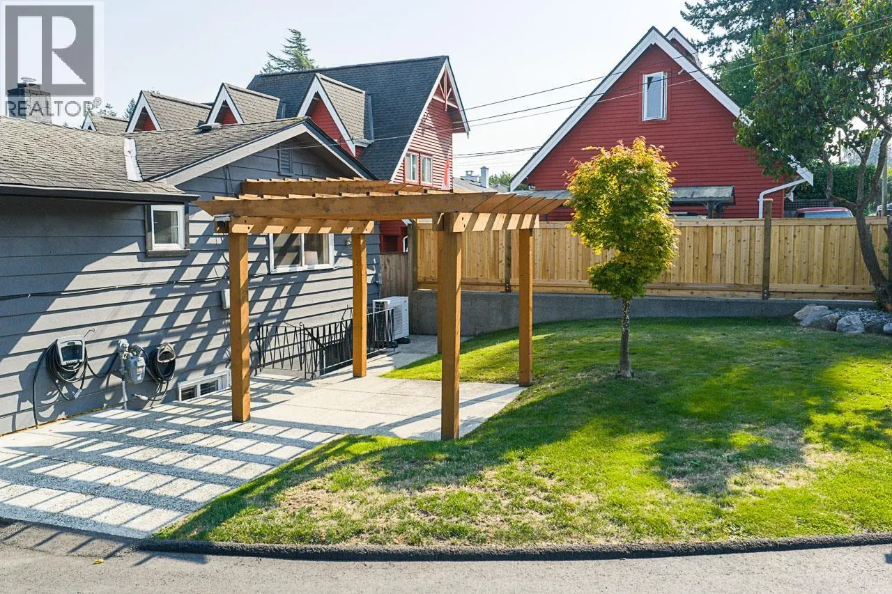 343 CHURCHILL AVENUE