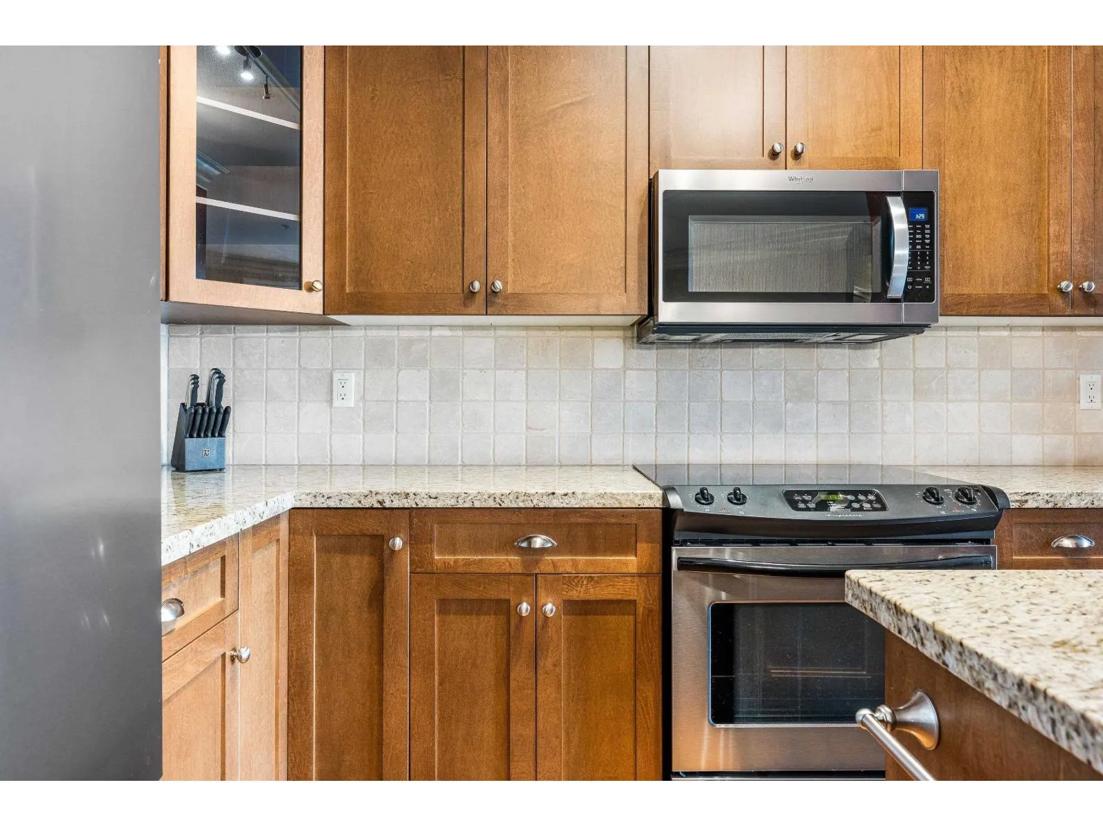202 32729 GARIBALDI DRIVE