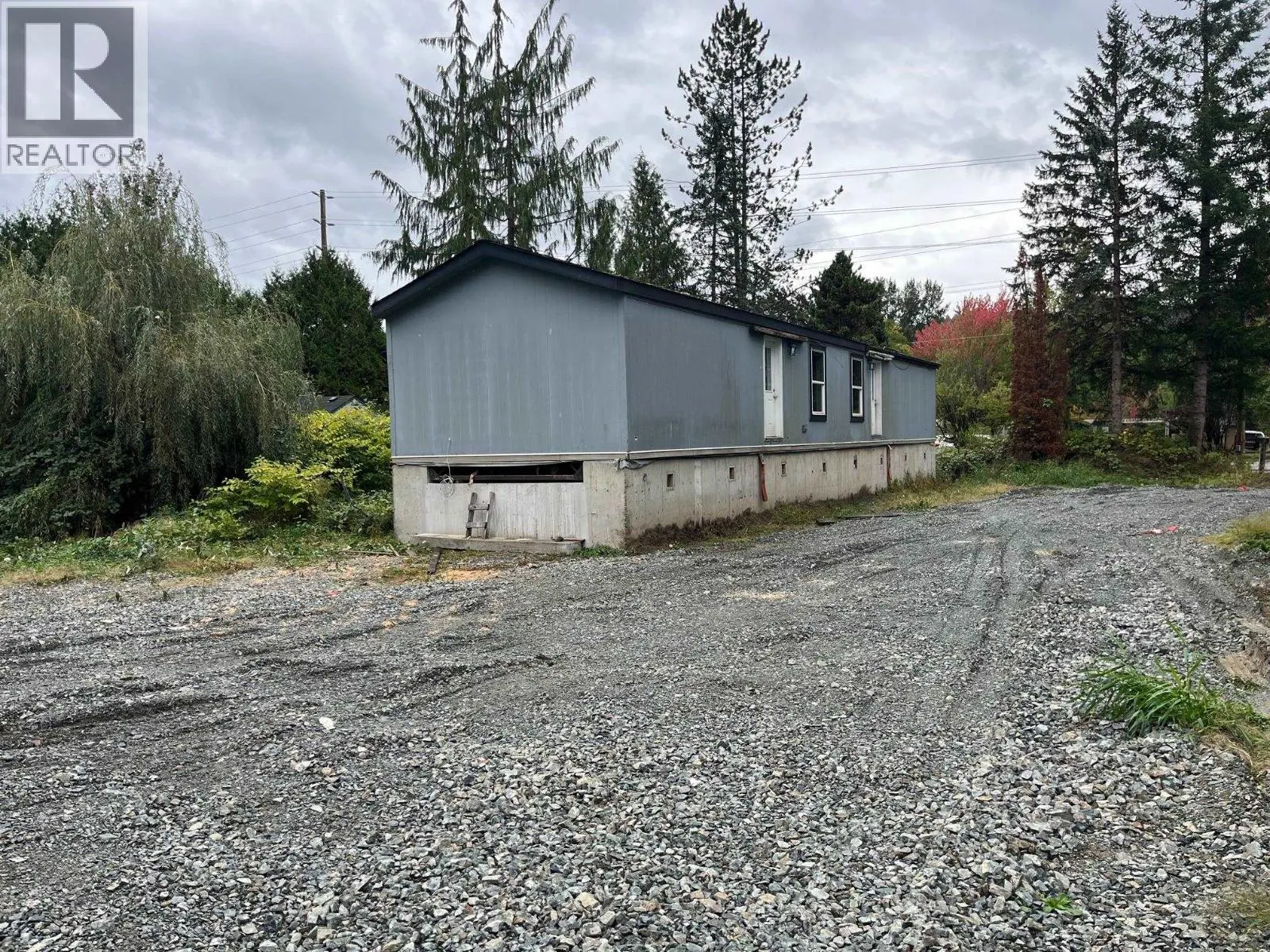 25511 DEWDNEY TRUNK ROAD