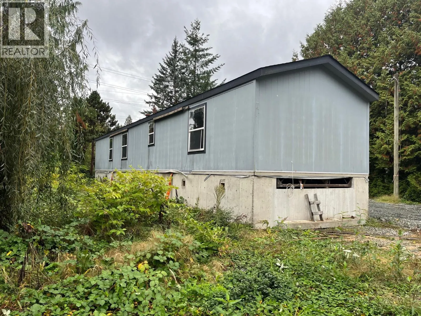 25511 DEWDNEY TRUNK ROAD