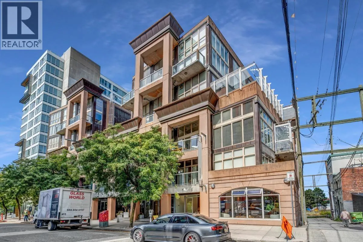 211&212 1529 W 6TH AVENUE