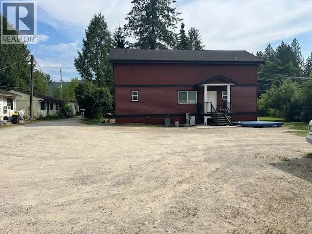 25491 DEWDNEY TRUNK ROAD