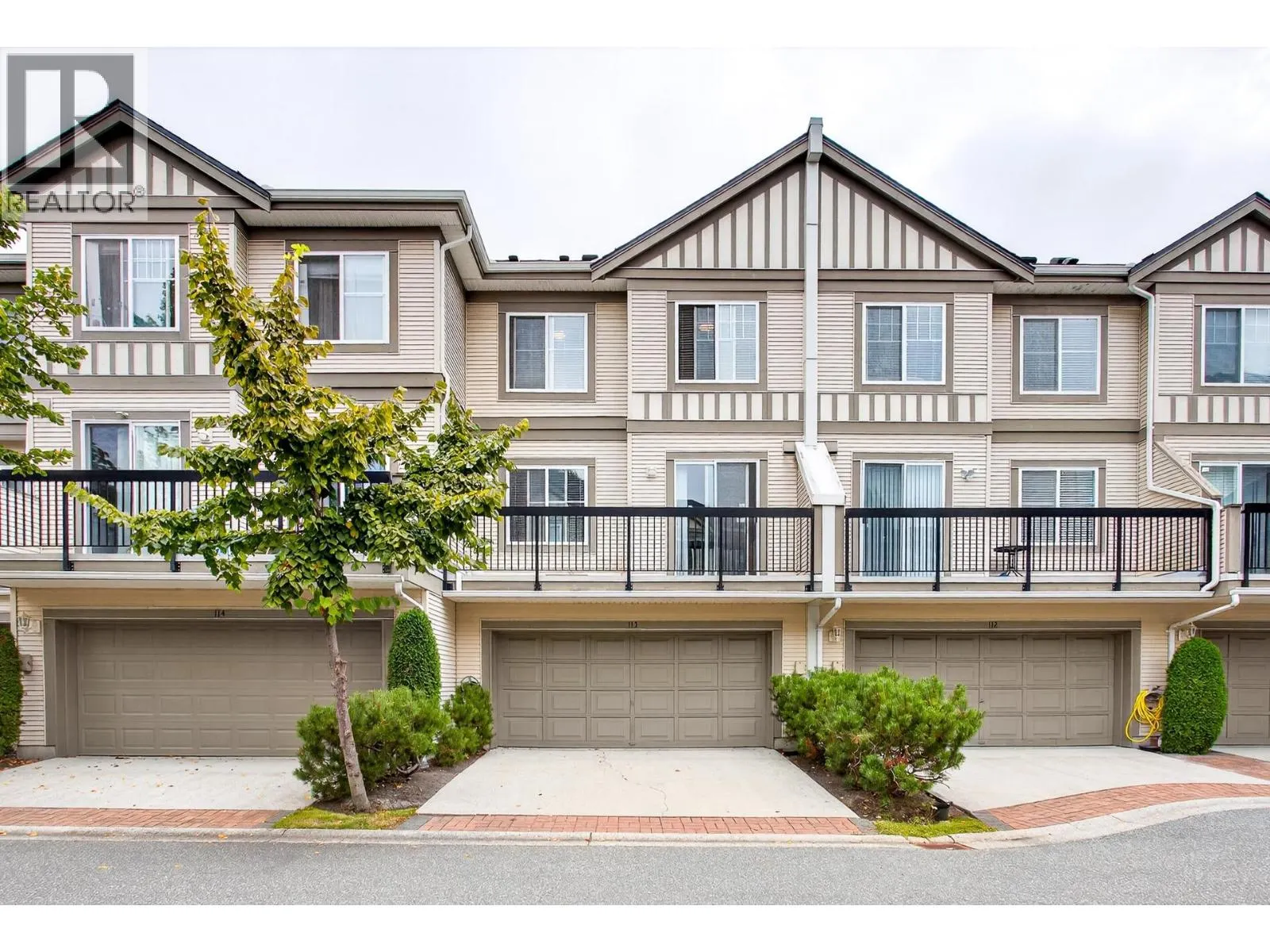 113 3880 WESTMINSTER HIGHWAY