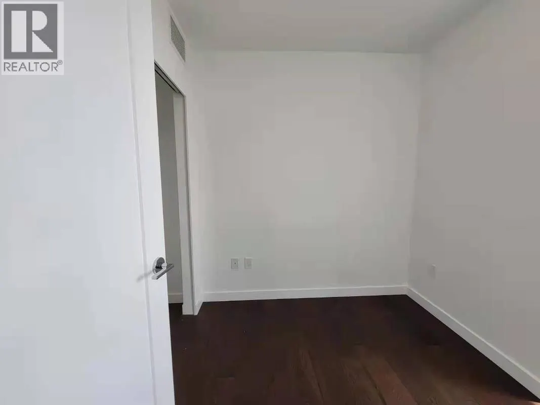 190X 5629 BIRNEY AVE