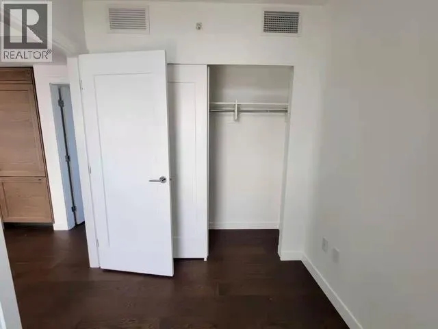 190X 5629 BIRNEY AVE