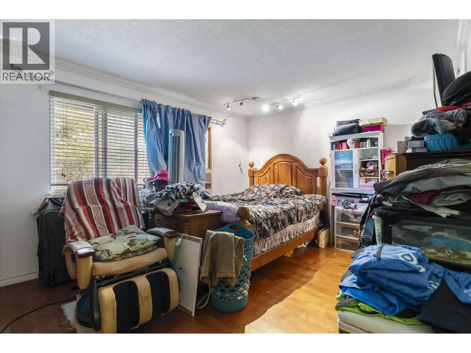 3106 MARINER WAY