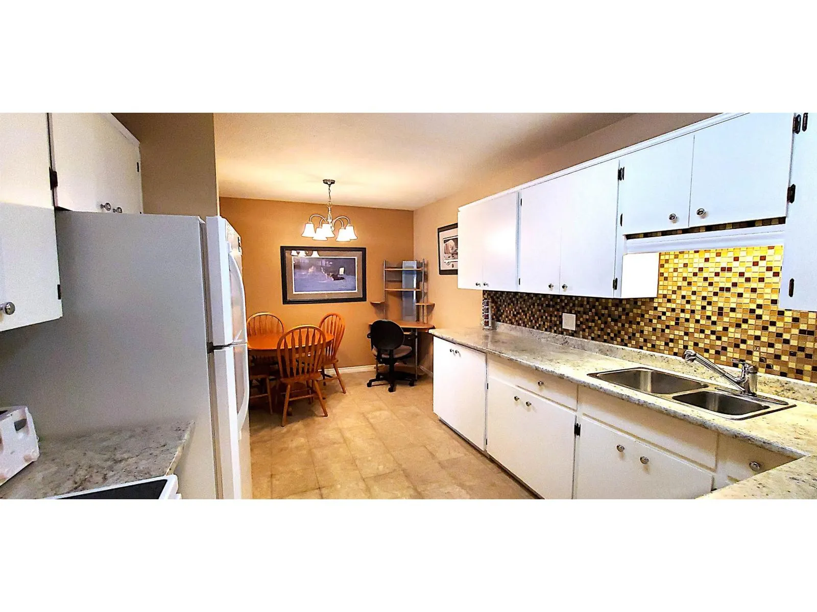 202 33464 GEORGE FERGUSON WAY