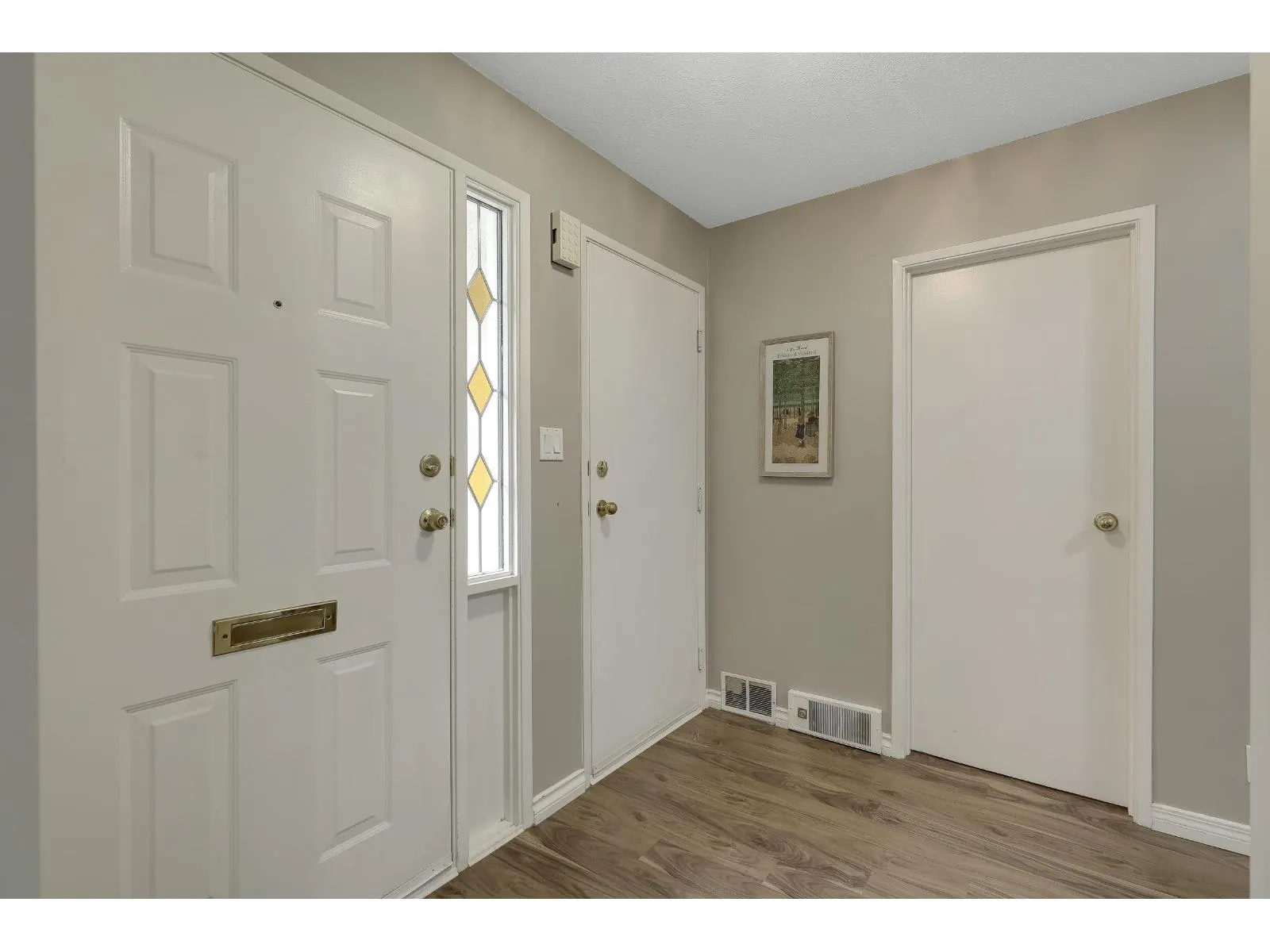 3 10080 154 STREET