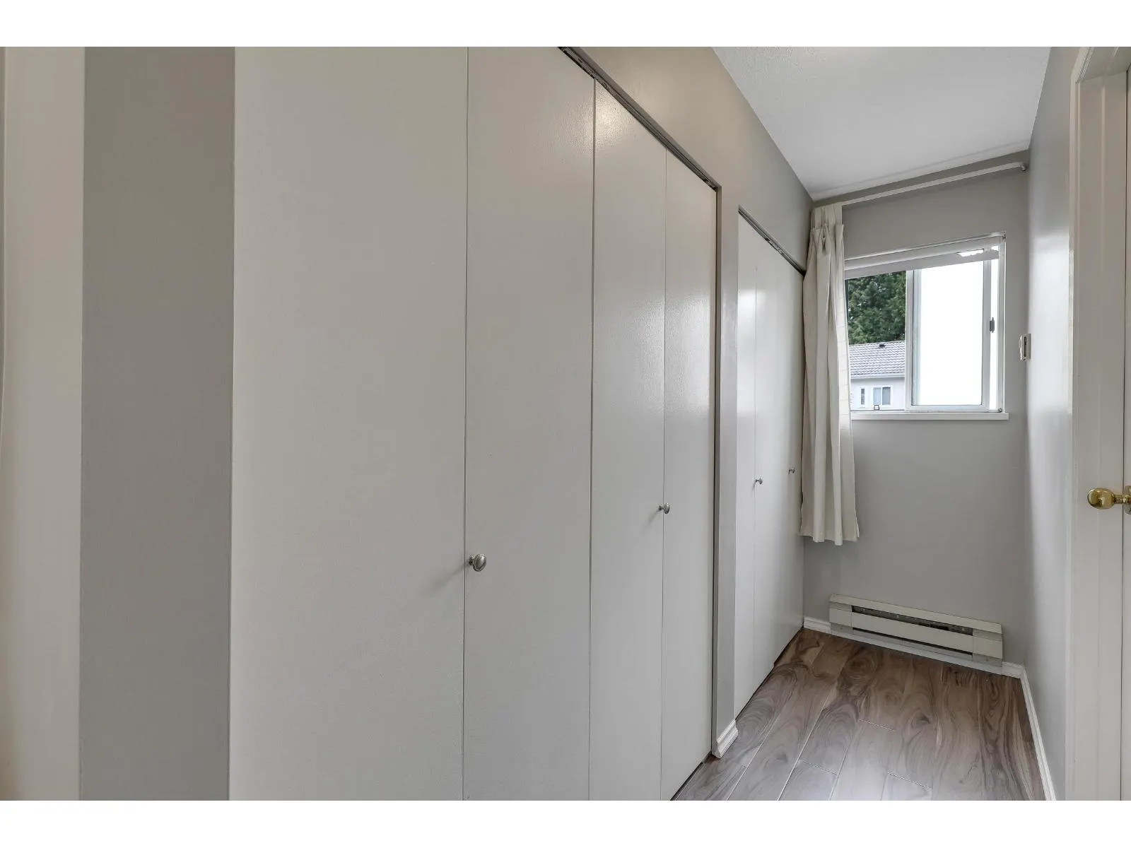 3 10080 154 STREET