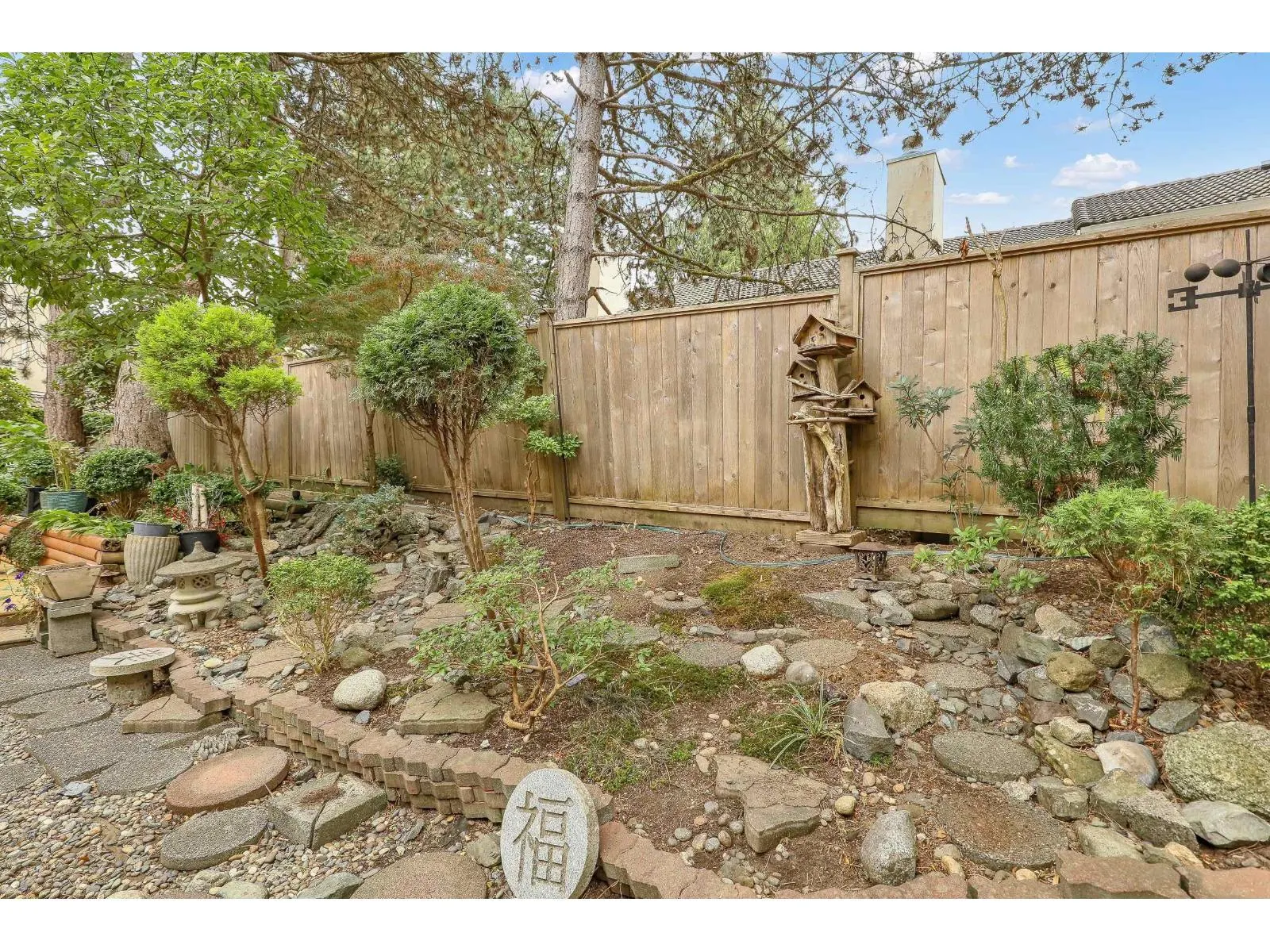 3 10080 154 STREET