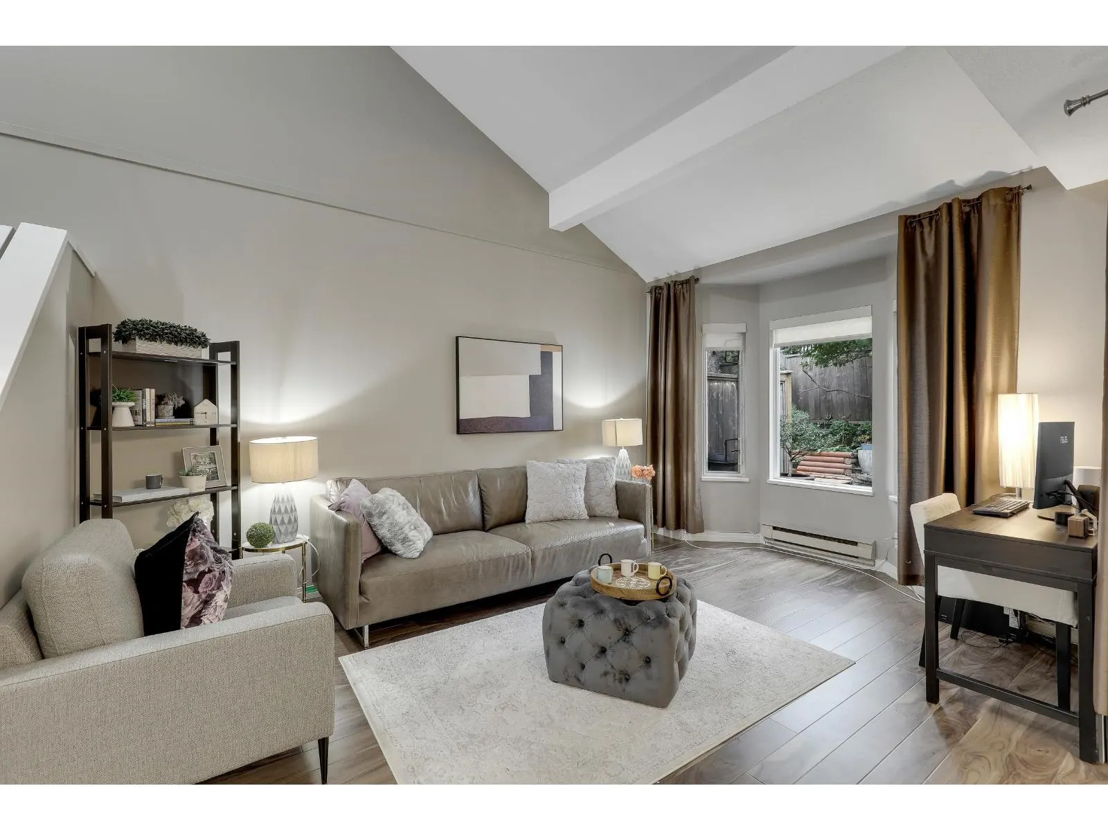 3 10080 154 STREET