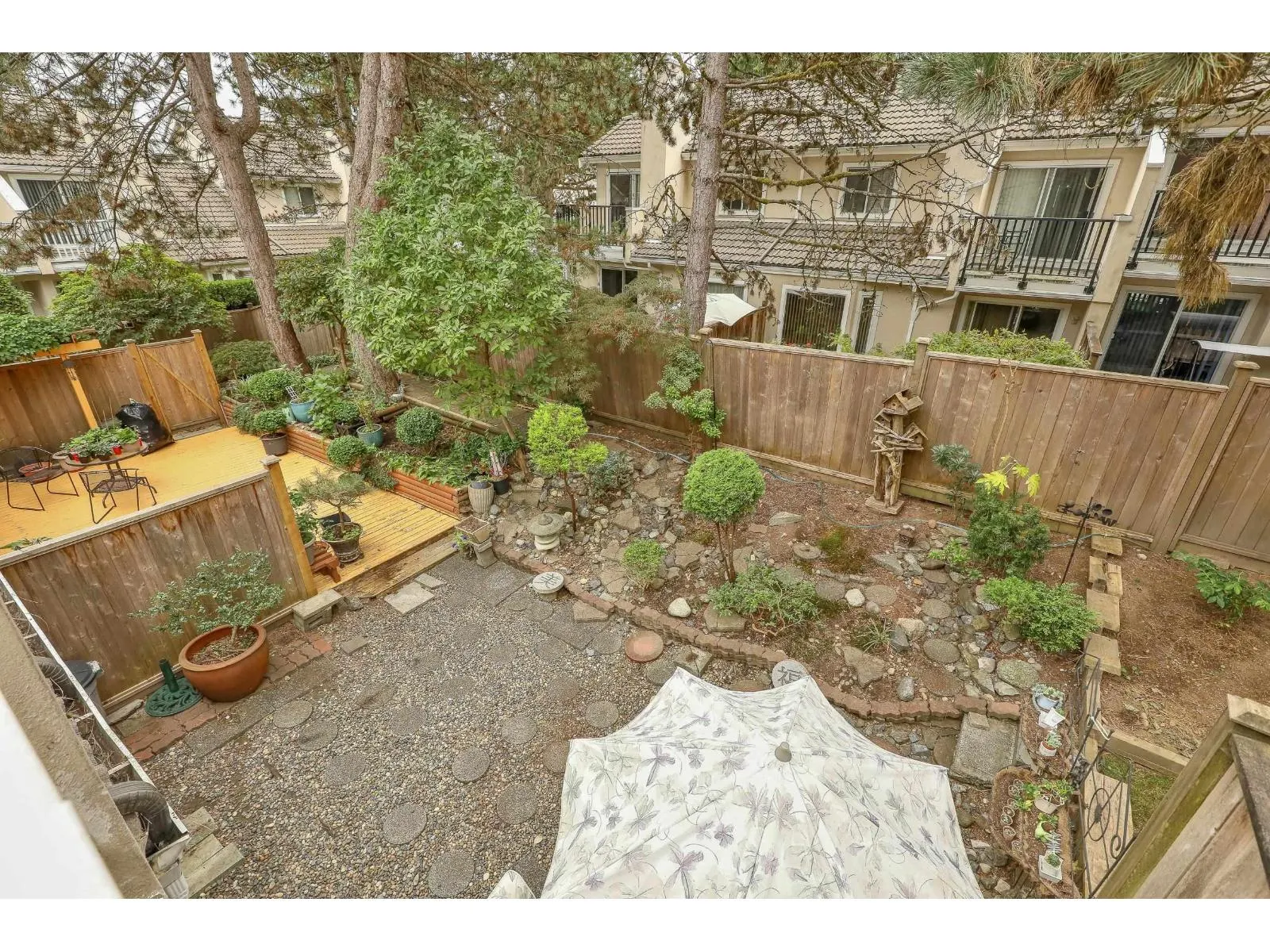3 10080 154 STREET